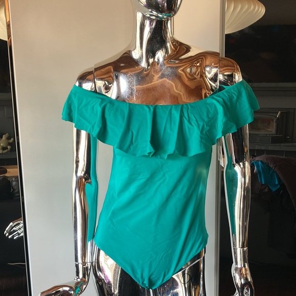 NWT bathing suit one piece - Picture 2 of 7